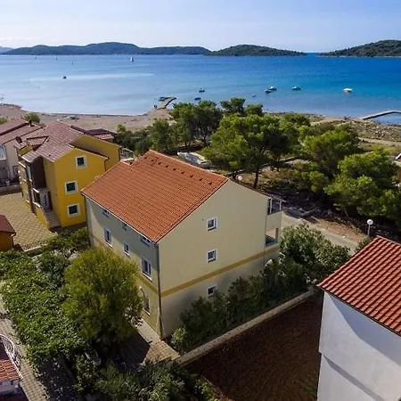 In With Sea View, Balcony, Air Conditioning, Wi-fi Appartement *