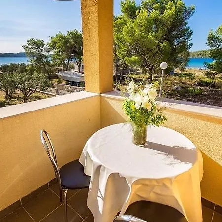 In With Sea View, Balcony, Air Conditioning, Wi-fi Appartement Vodice