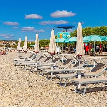 Appartement In With Sea View, Balcony, Air Conditioning, Wi-fi *